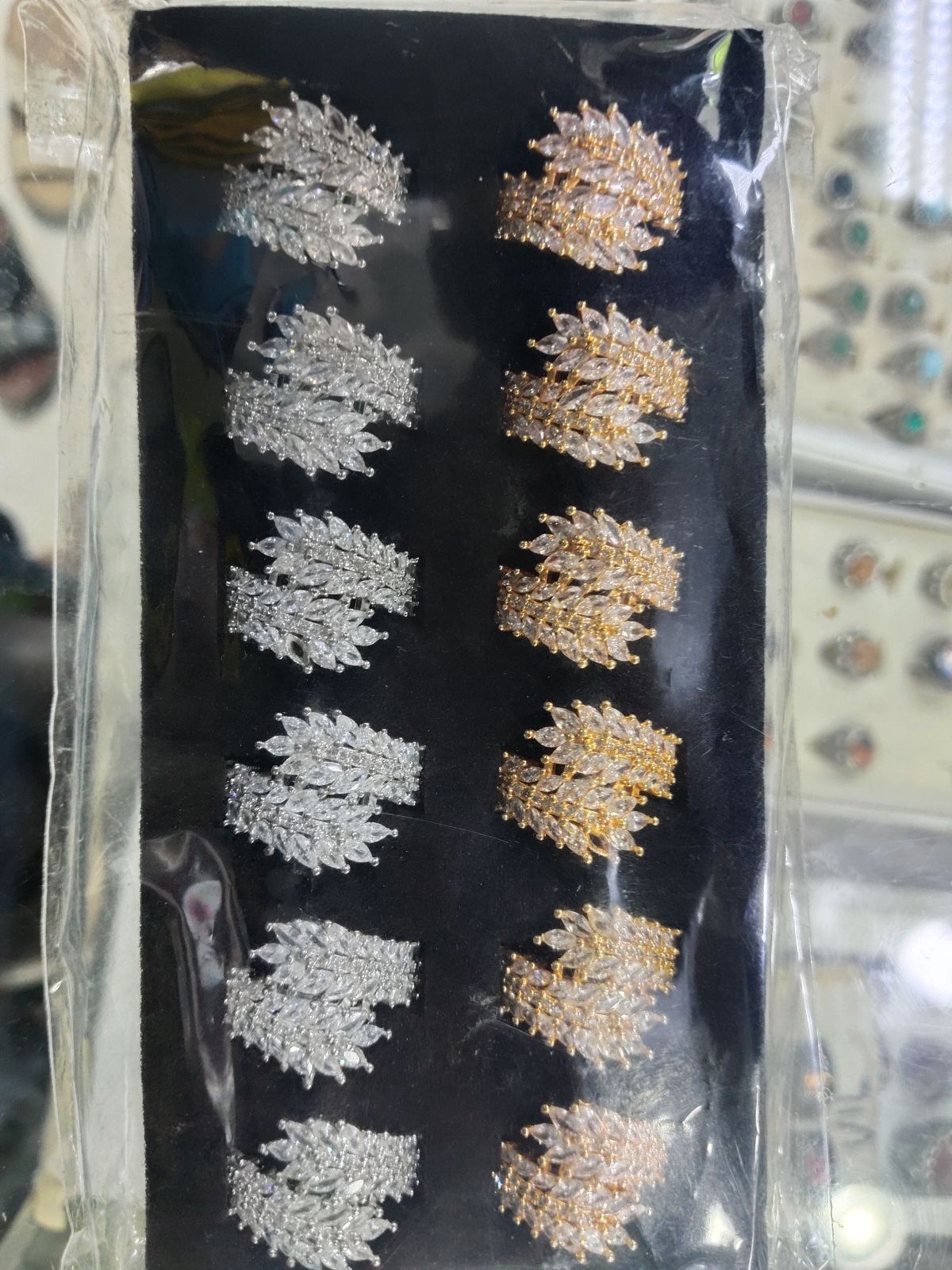 خاتم نسائي